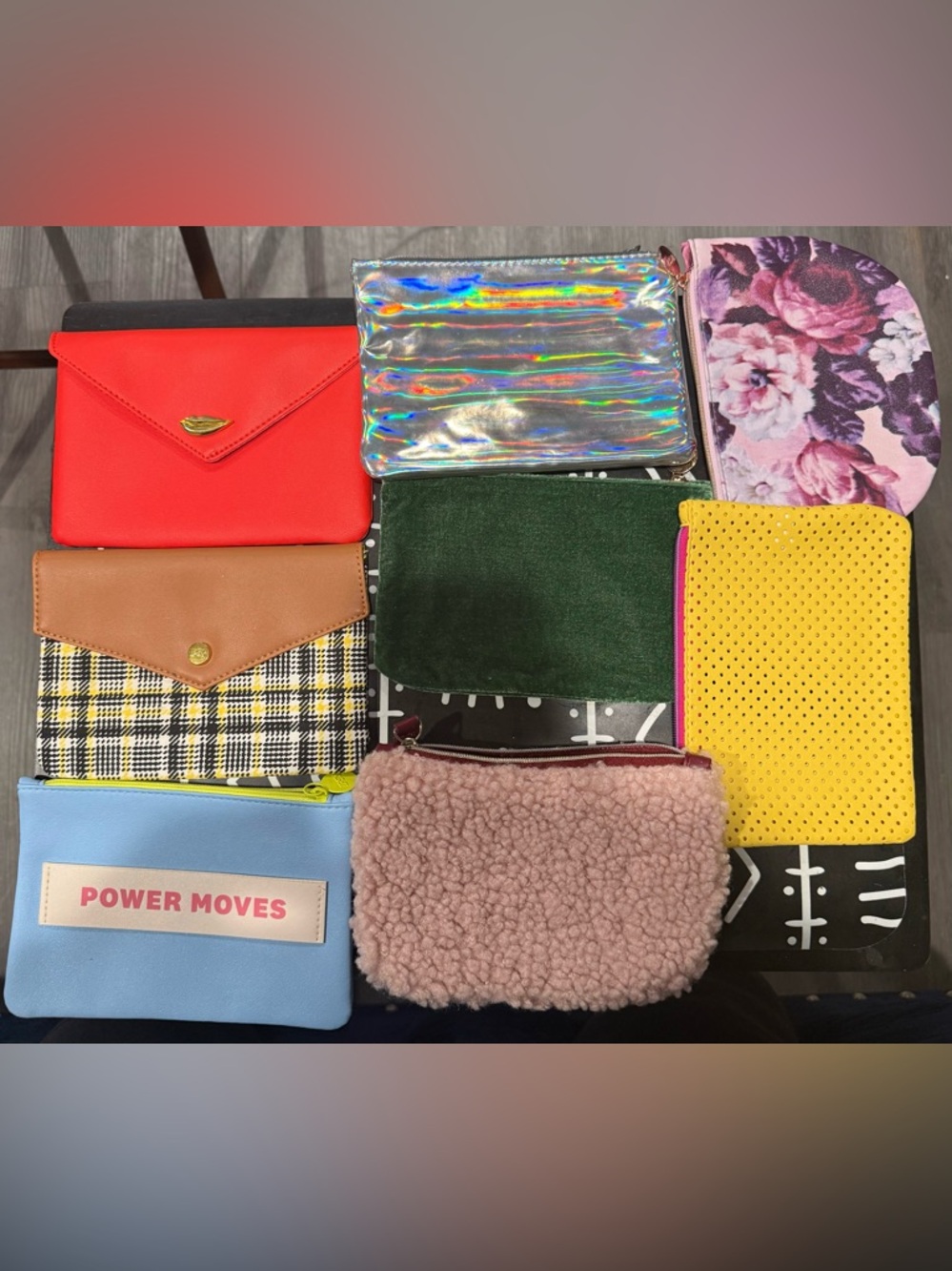 8 make up/ cosmetic bags